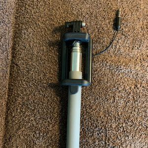 Vivitar 42" grey Selfie Stick